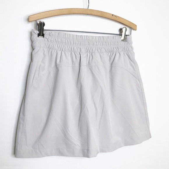 ATHLETA tan zip front Skorts - Picture 11 of 13